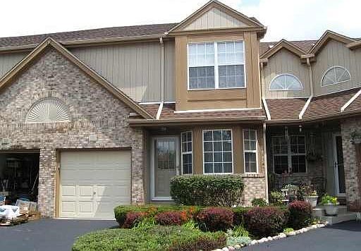 1st image of 146 Louise Ct