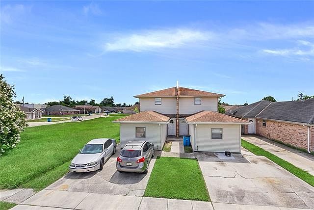 1st image of 9108 Gladiators St
