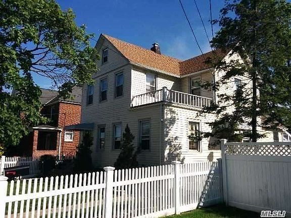 2nd image of 26 W Mineola Ave #2