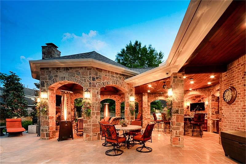 1st image of 3520 Acorn Wood Way