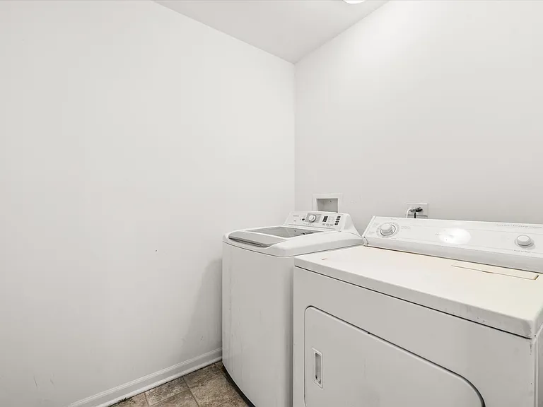1707 Scarlett Oak Ct — Photo 8