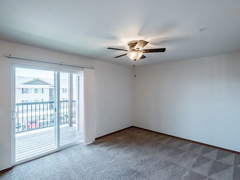Newcastle Place Apartments — Photo 11