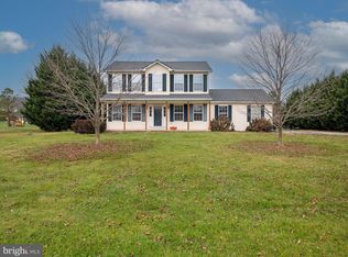 157 Riviera Dr, Martinsburg, WV 25403