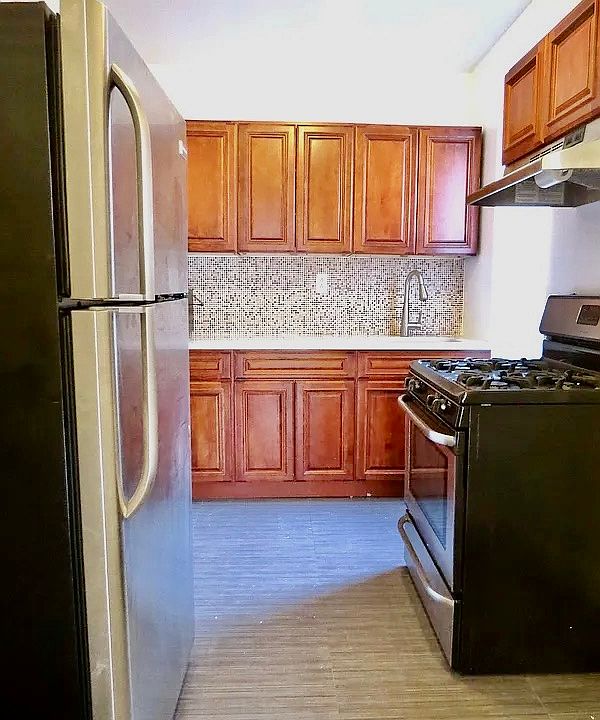 1st image of 362 Wadsworth Ave #22E