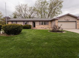 570 S Goodyear St, Oregon, OH 43616