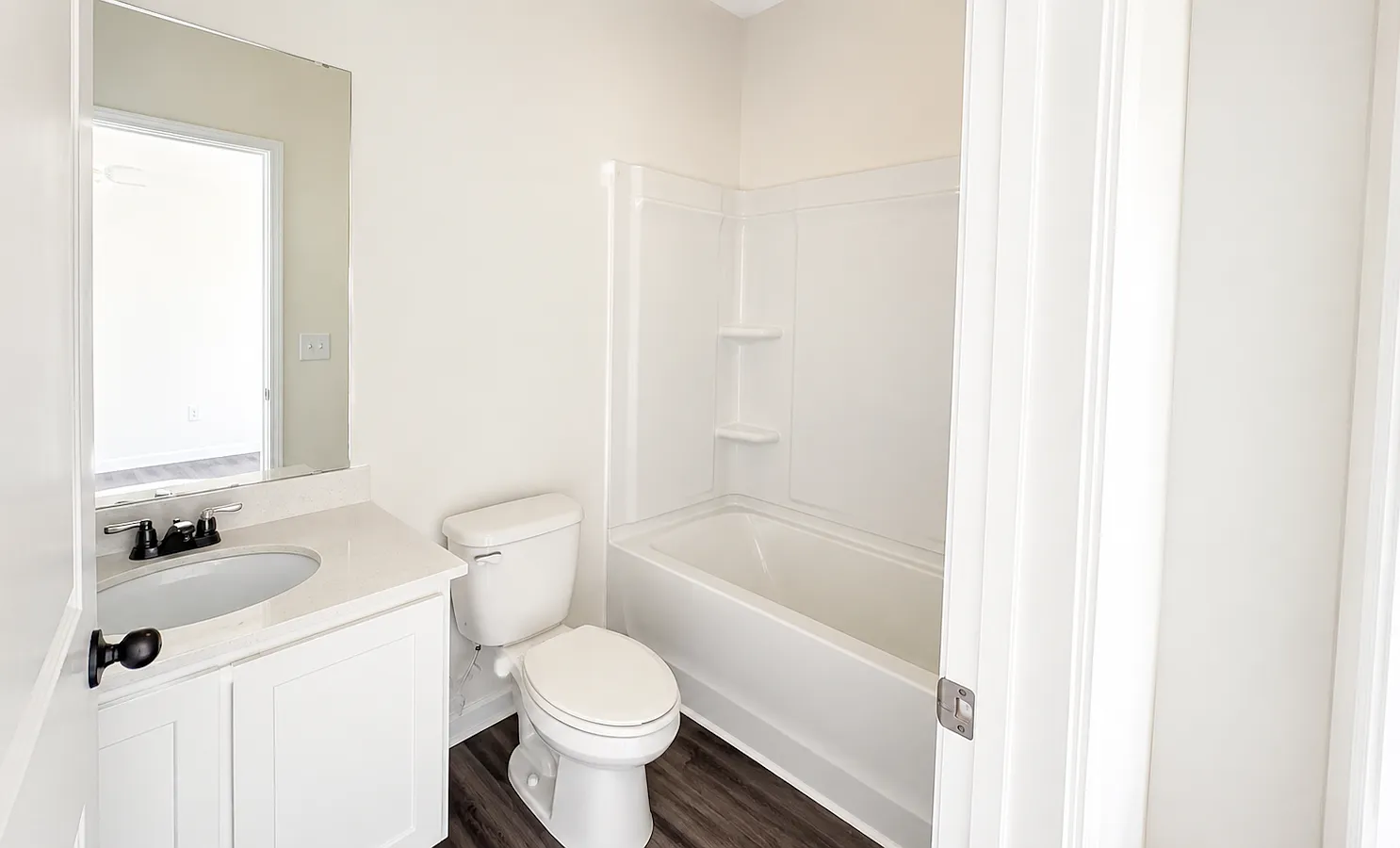 512 Pender Woods Drive — Photo 3
