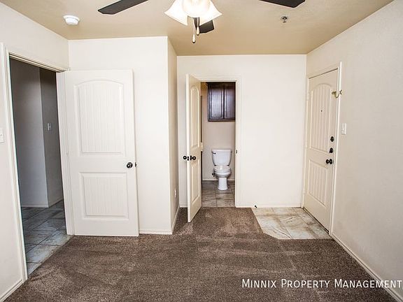 5th image of 5504 34th St Unit 201