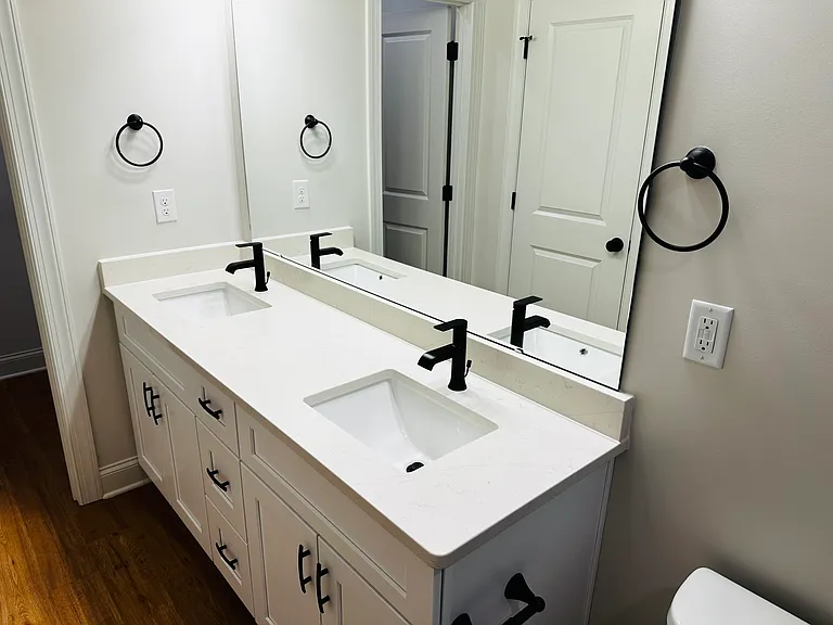 525 N Linwood Ave — Photo 20
