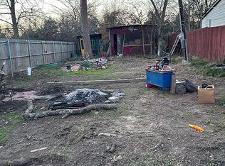 Westwood Dr, Chandler, TX 75758