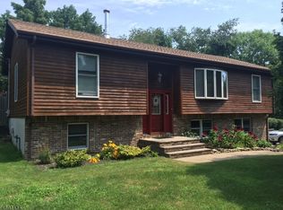 4 Card Rd, Wantage, NJ 07461