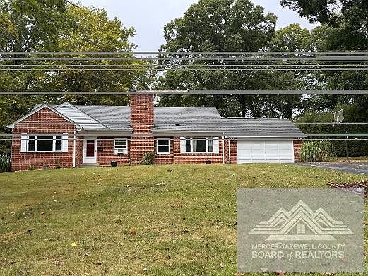 2nd image of 217 Oakdell Ave