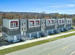 1766 S Razorback Rd #1766, Fayetteville, AR 72704