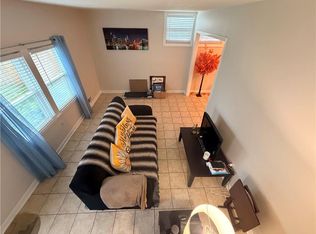 412 Bellevue Ave Unit 9, Newport, RI 02840