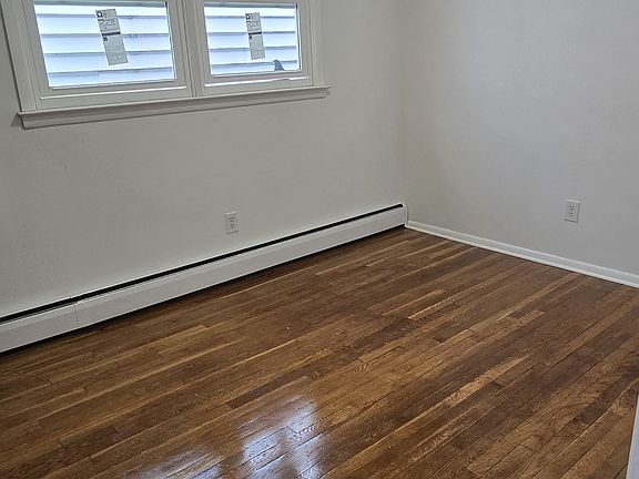 3rd image of 93 Stuyvesant Ave Floor 2