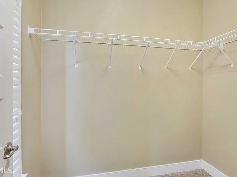255 Southerland Ter NE #104 — Photo 32