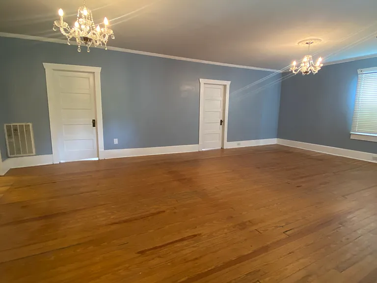 617 Jefferson St E — Photo 3