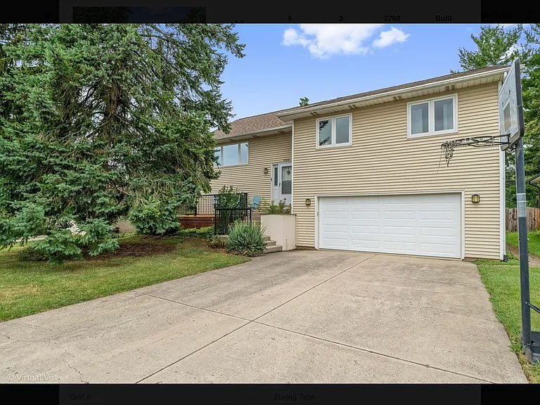 20698 N Eugene Ave — Photo 1