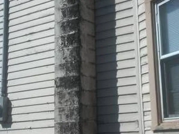 307 Main St, Dupont, PA 18641