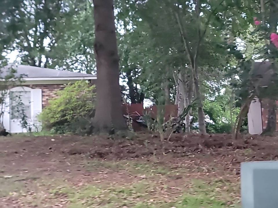 2nd image of 3517 Windermere Dr
