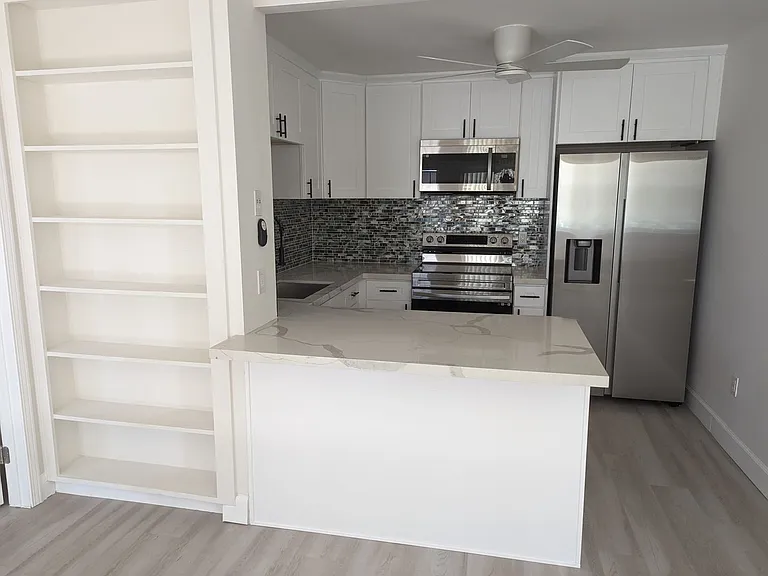 Vista Capri Apartments in Kearny Mesa — Photo 35