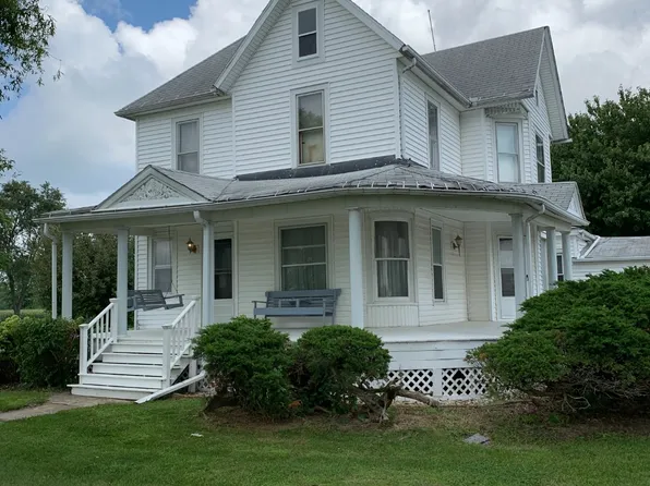 1943 140th St, Cameron, IL 61423