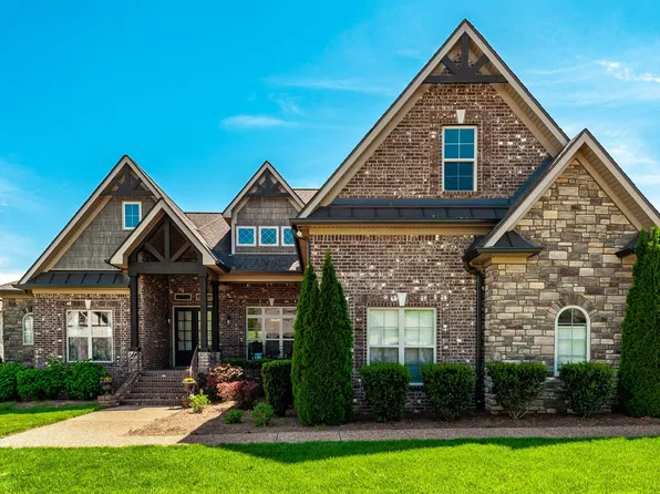 1029 Brighton Ln, Gallatin, TN 37066