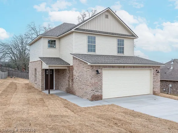 2043 Lisa Ln, Van Buren, AR 72956