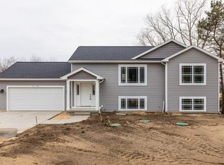 4350 17th Street, Dorr, MI 49323