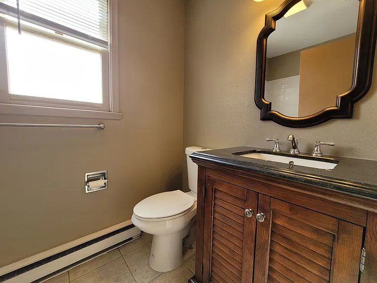 3027 Park Terrace Dr — Photo 7