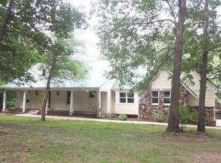 1417 S Thousand Oaks Dr, Nixa, MO 65714