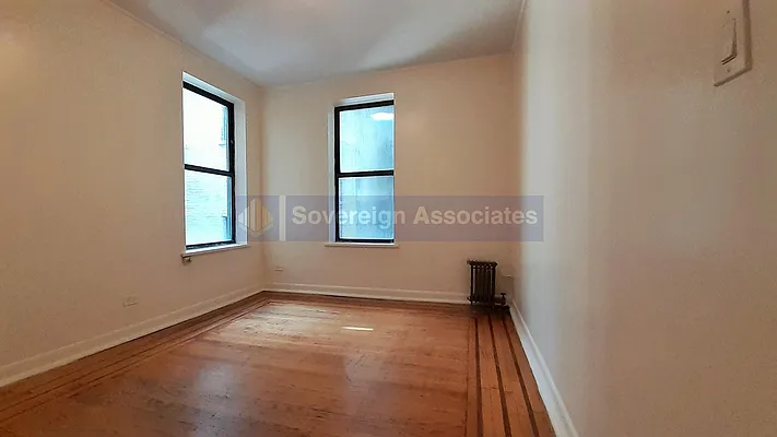 Rented by Sovereign Associates | media 10