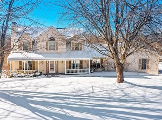 4339 Williamsburg Ct, Green Bay, WI 54313