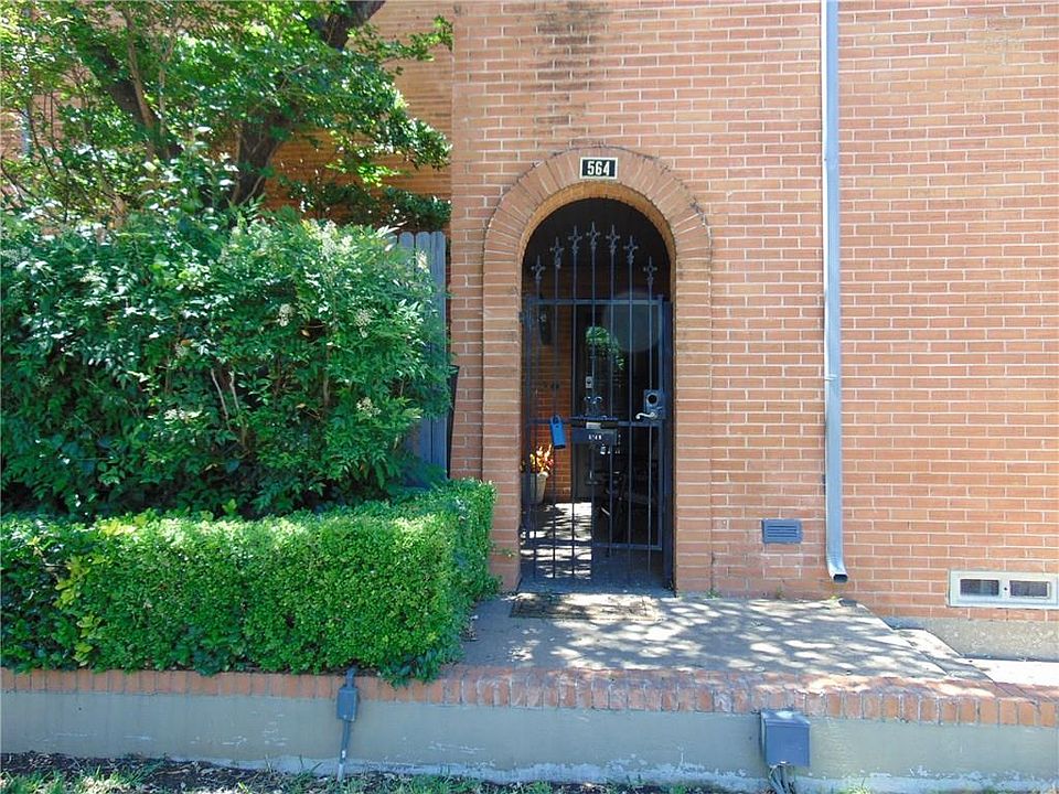 1st image of 564 E Avenue J APT B