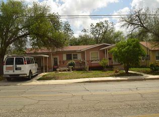 1703 N Main St, Del Rio, TX 78840
