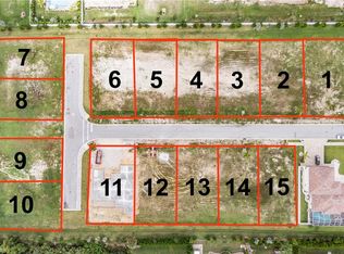 3 Willoughby Dr, Naples, FL 34110