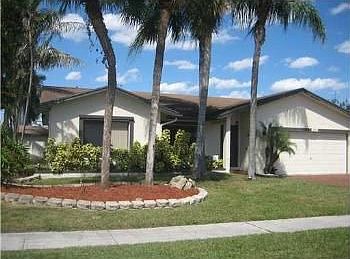 1st image of 4981 NW 10th St