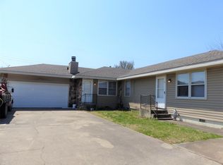 1006 W Edgewood St APT A, Springfield, MO 65807
