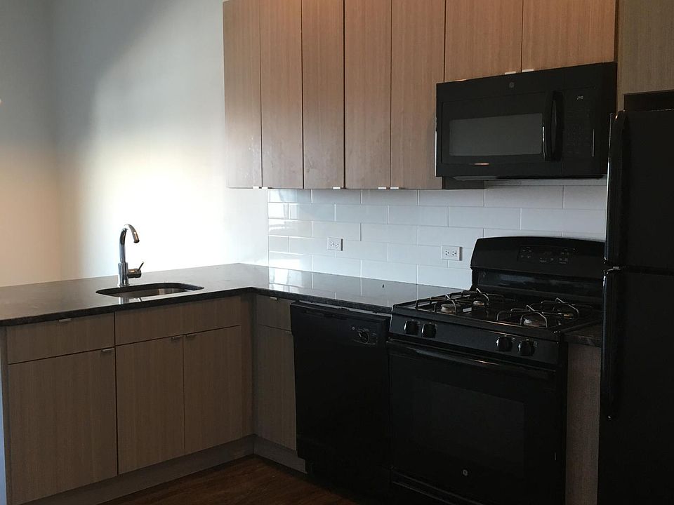 1st image of 2500 N Clybourn Ave APT 408