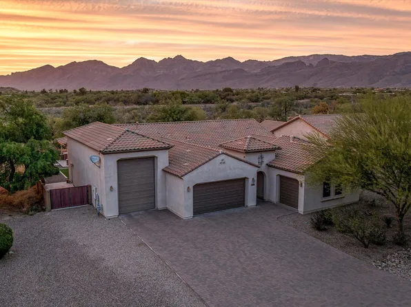 2447 N Wychwood Ct, Tucson, AZ 85749