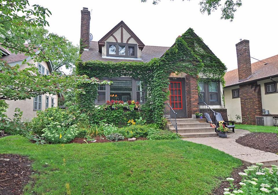 1st image of 4612 43rd Ave S