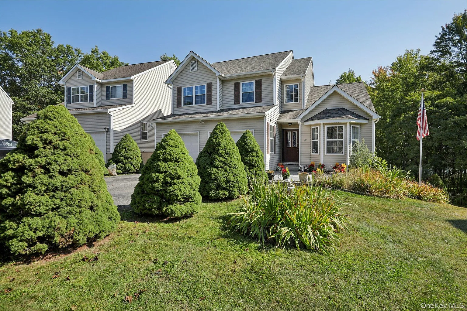 30 Reed Court photo 1