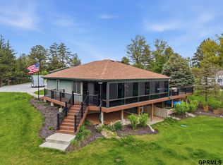 7342 N Lakeside Ln, Adams, NE 68301