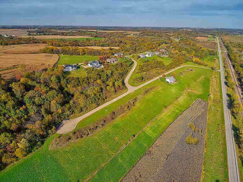 3484 Old Highway Rd, Muscatine, IA 52761 Zillow