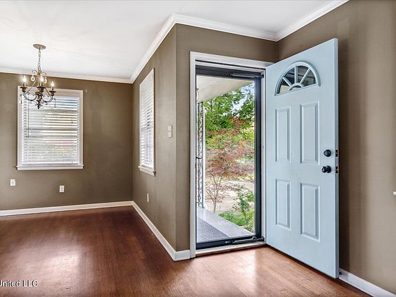 5th image of 7346 Woodland Dr