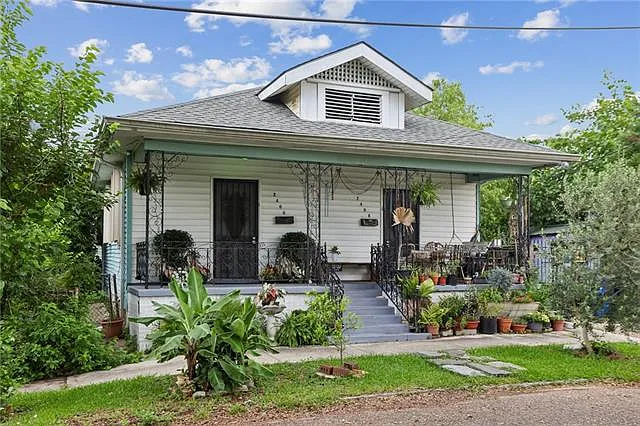 2 bed, 1.0 bath, 1000 sqft, $1,500 — Photo 2