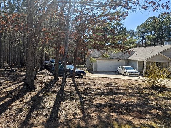 3rd image of 188 Wisteria Way