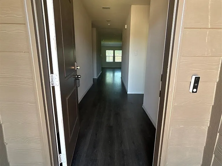 3417 Sweetwater Way — Photo 3