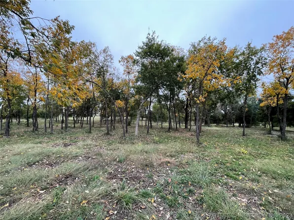 23 E 43rd St N, Tulsa, OK 74126