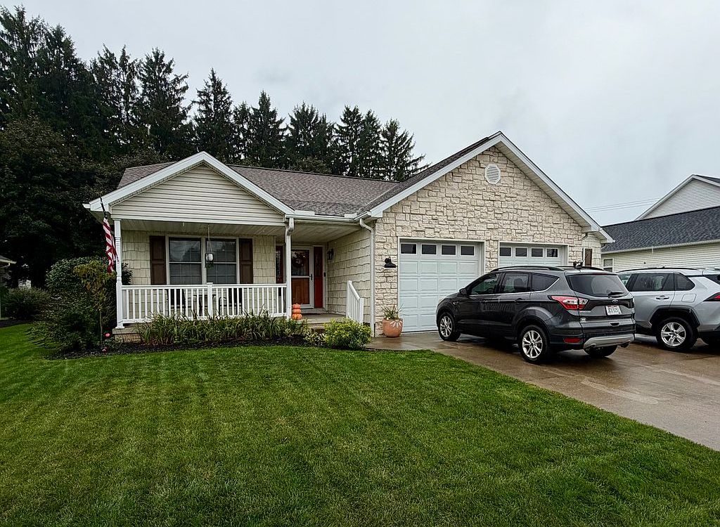 114 Stone Crossing St NE - Property Image