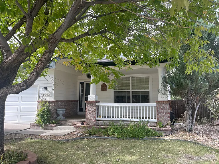 17251 Cornerstone Ln — Photo 2